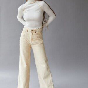 NWOT BDG Corduroy High & Wide Beige Pant Size 25 26
